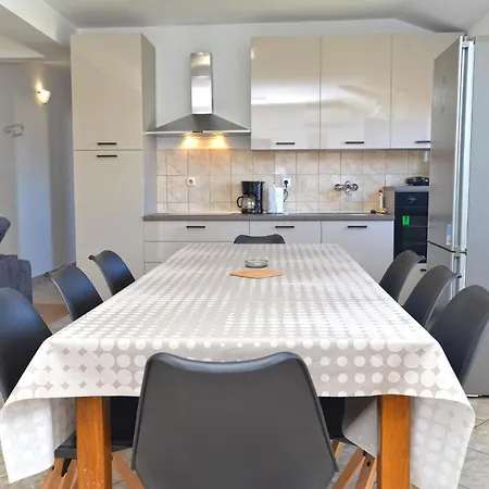 Olea Phasiana Apartment *