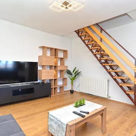 Olea Phasiana Apartment