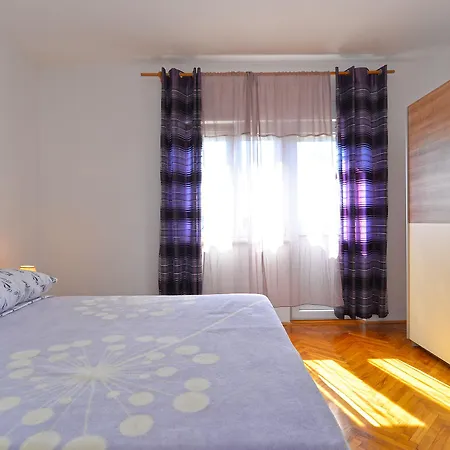 Olea Phasiana Apartament *